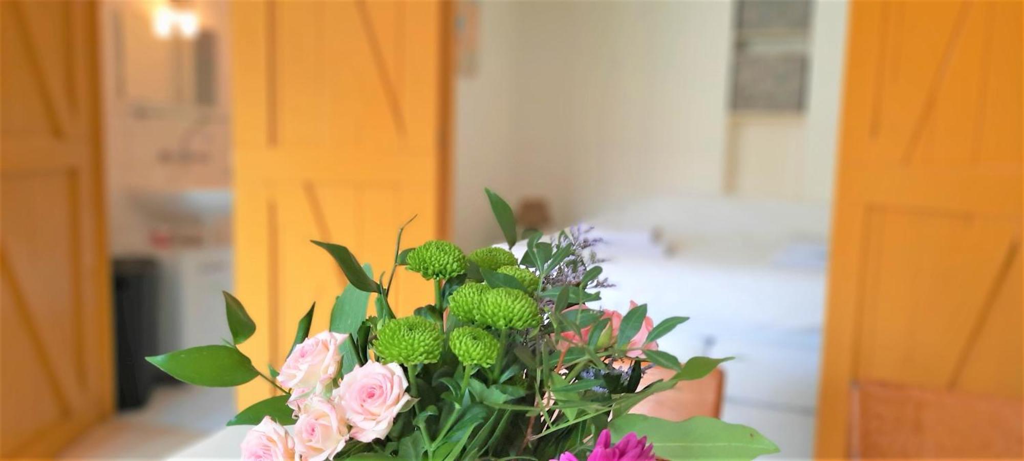 Appartement 2 Met Terras Aan De Tuin Van Op De Roemte Baflo Exteriör bild